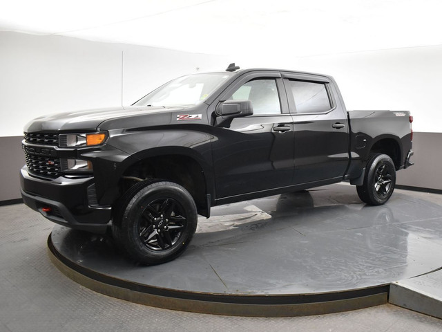 2021 Chevrolet Silverado 1500 CUSTOM TRAIL BOSS 4X4 Crew Cab !!! in Cars & Trucks in City of Halifax - Image 3