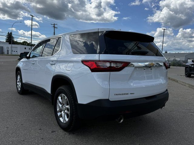 2021 Chevrolet Traverse LS AWD SUV | V6 | Low KMs | Premium in Cars & Trucks in Edmonton - Image 4