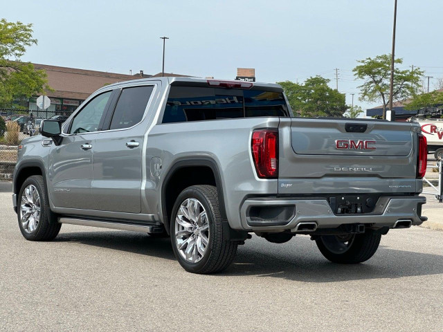 2023 GMC Sierra 1500 in Cars & Trucks in City of Toronto - Image 3