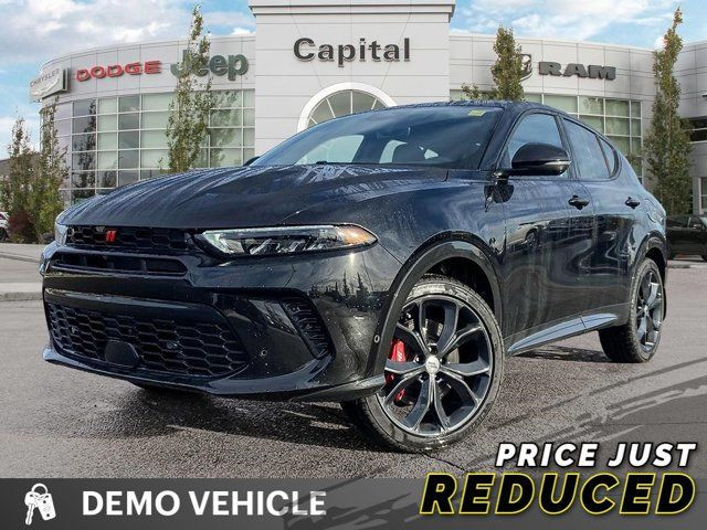 2024 Dodge Hornet R/T | Blacktop and Track Pack Bundle in Cars & Trucks in Edmonton