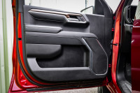 This 2023 Chevrolet Silverado 1500 is for sale today. This crew cab 4X4 pickup has 79,540 kms. It's... (image 8)