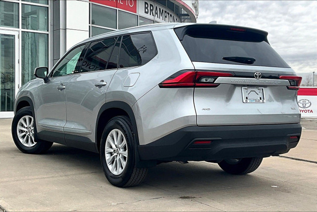 2024 Toyota Grand Highlander XLE AWD in Cars & Trucks in Mississauga / Peel Region - Image 4