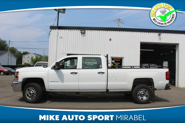Chevrolet Silverado 2500HD Camion de travail cabine multiplace 4 in Cars & Trucks in Laval / North Shore - Image 2
