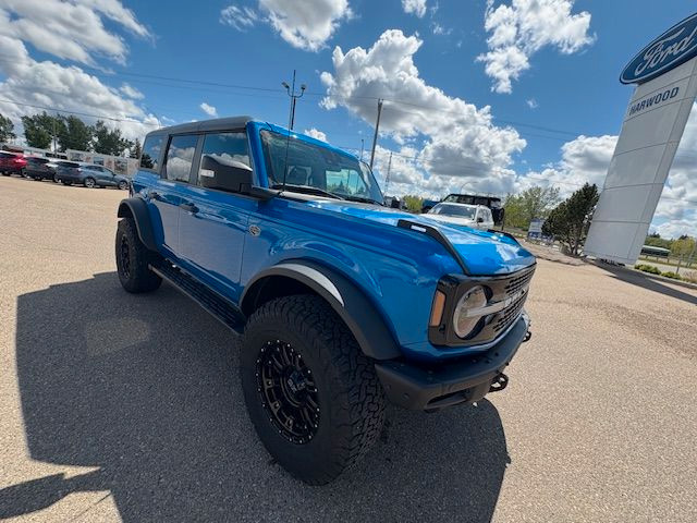 2022 Ford Bronco Wildtrak in Cars & Trucks in Medicine Hat - Image 3