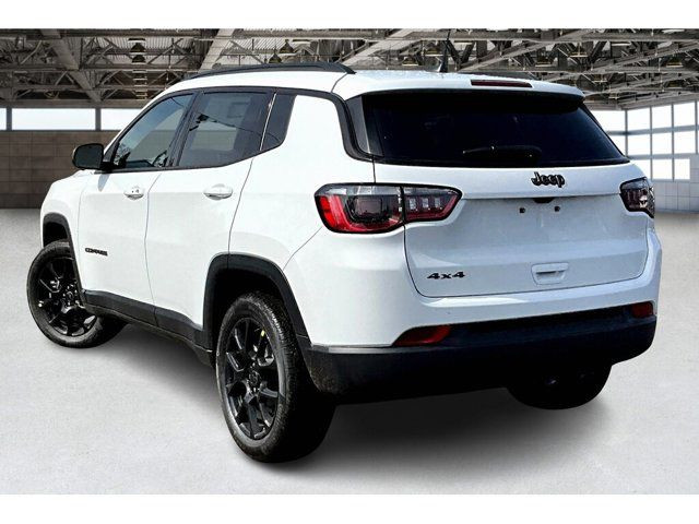 2025 Jeep Compass Latitude Lux in Cars & Trucks in Mississauga / Peel Region - Image 3