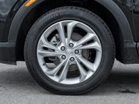 Come see this 2022 Buick Encore GX Preferred before someone takes it home! *Get Your Money's Worth f... (image 3)