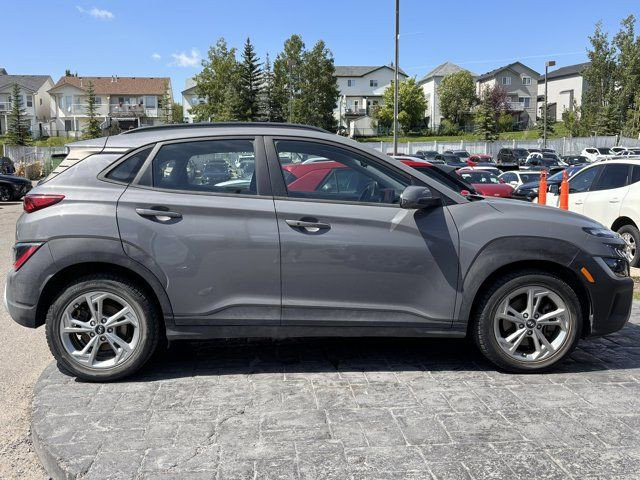 2022 Hyundai Kona Preferred AWD | 3M | No Accidents | 2Sets of in Cars & Trucks in Calgary - Image 3