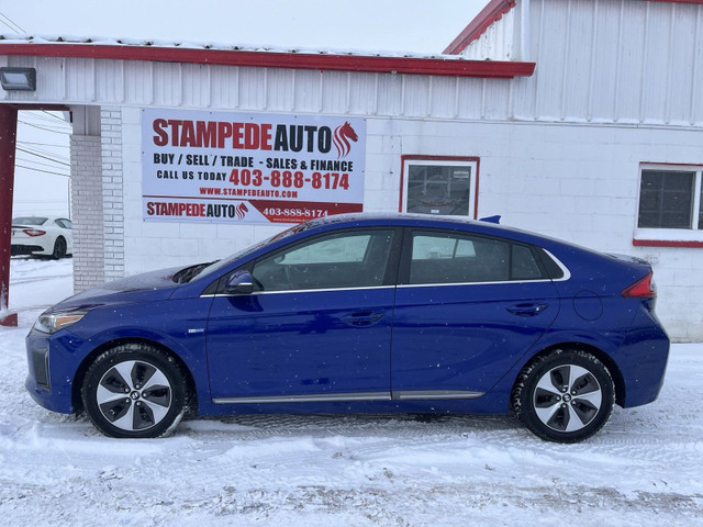 2019 Hyundai Ioniq Electric Preferred | LIMITED | NO GAS NEEDED  in Cars & Trucks in Calgary - Image 3