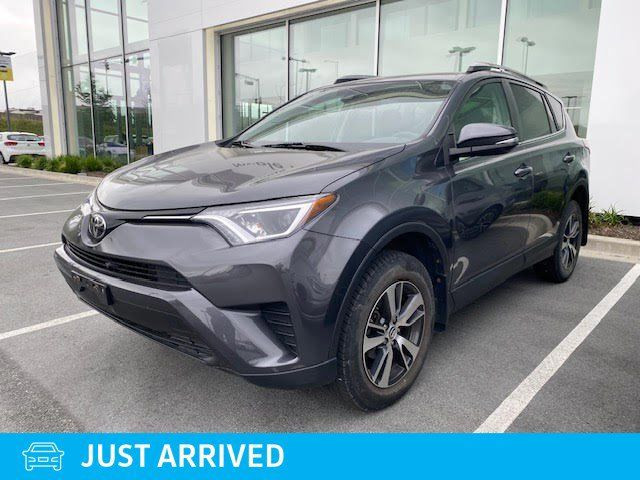 2018 Toyota RAV4 LE | AWD | Lane Depart | Heated Seats in Cars & Trucks in Tricities/Pitt/Maple