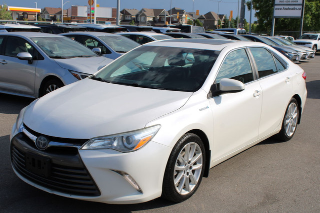 2017 Toyota Camry Hybrid XLE in Cars & Trucks in Mississauga / Peel Region - Image 3