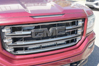 KBB.com Brand Image Awards. This GMC Sierra 1500 boasts a Gas V8 5.3L/325 engine powering this Autom... (image 8)