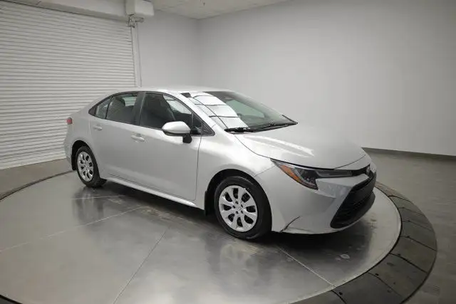 2023 Toyota Corolla LE628632103106581213