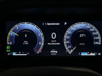 The 2025 Jeep Grand Cherokee L Limited 4x4 in sophisticated gray with its smooth 4x4 drivetrain prom... (image 9)