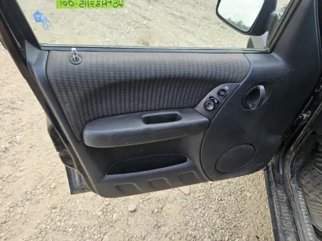 2002 Jeep Liberty in Cars & Trucks in Edmonton - Image 20