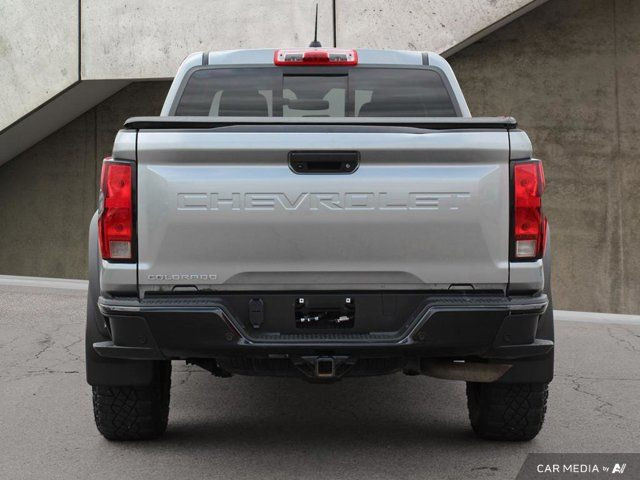 2023 Chevrolet Colorado 4WD Trail Boss | ADVANCED TRAILER PKG in Cars & Trucks in Hamilton - Image 4