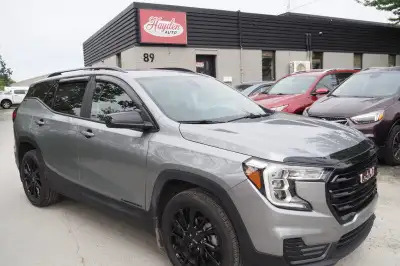 2024 GMC Terrain SLE AWD Versatile Roomy and Stylish All Wheel Drive Sport Utility. Only 10 000 kms...