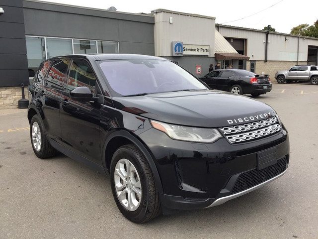  2020 Land Rover Discovery Sport in Cars & Trucks in Oakville / Halton Region - Image 3