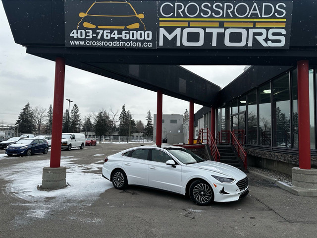 2023 Hyundai Sonata Hybrid Ultimate Sedan (*HAIL SPECIAL!*) - HE in Cars & Trucks in Calgary