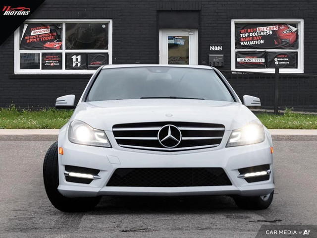 2014 Mercedes-Benz C-Class 4dr Sdn C 300 4MATIC | NO ACCIDENTS | in Cars & Trucks in City of Toronto - Image 2