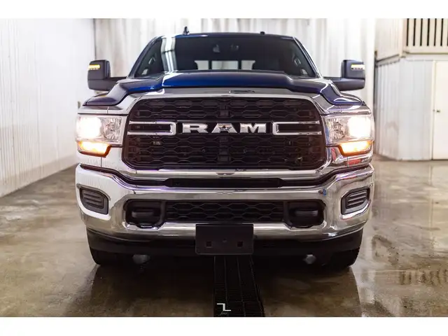 2023 Ram 3500 4x4 Crew Cab Tradesman Longbox Diesel Nav BCam in Cars & Trucks in Grande Prairie - Image 6
