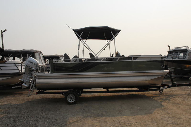 2023 Avalon Venture Rear Fish 21 FT in Powerboats & Motorboats in Prince George - Image 2