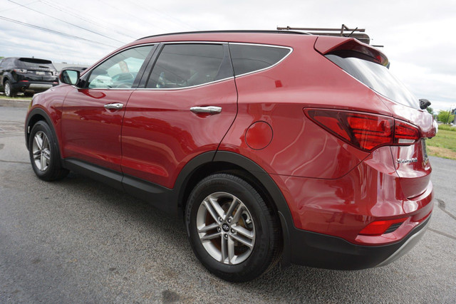 2018 Hyundai Santa Fe in Cars & Trucks in Oakville / Halton Region - Image 4
