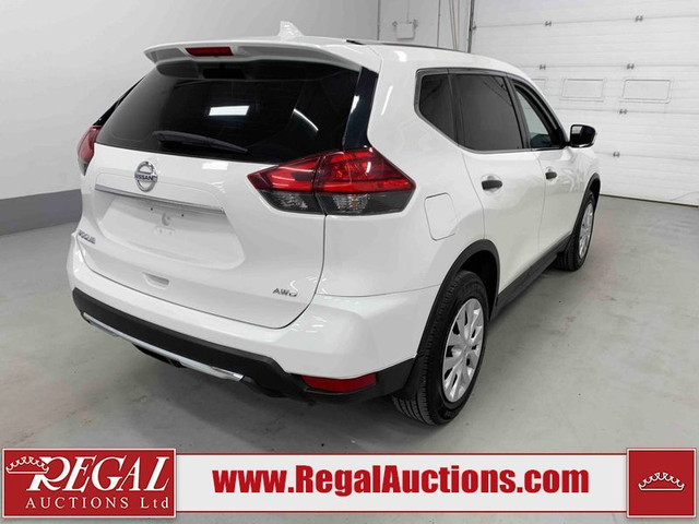 2017 NISSAN ROGUE in Cars & Trucks in Calgary - Image 4