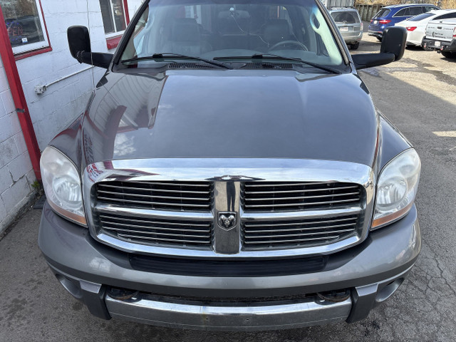 2006 Dodge Ram 2500 LARAMIE | 5.9L CUMMINGS DIESEL ENGINE | 4X4  in Cars & Trucks in Calgary - Image 2