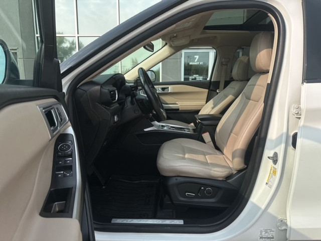 2020 Ford Explorer Limited 4WD NO ACCIDENTS! in Cars & Trucks in Winnipeg - Image 3