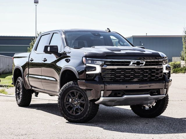 2025 Chevrolet Silverado 1500 ZR2 in Cars & Trucks in Strathcona County - Image 2