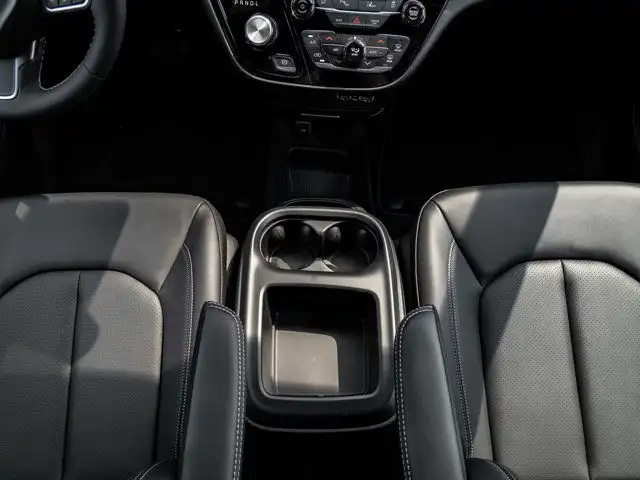 2025 Chrysler Grand Caravan SXT in Cars & Trucks in Barrie - Image 31