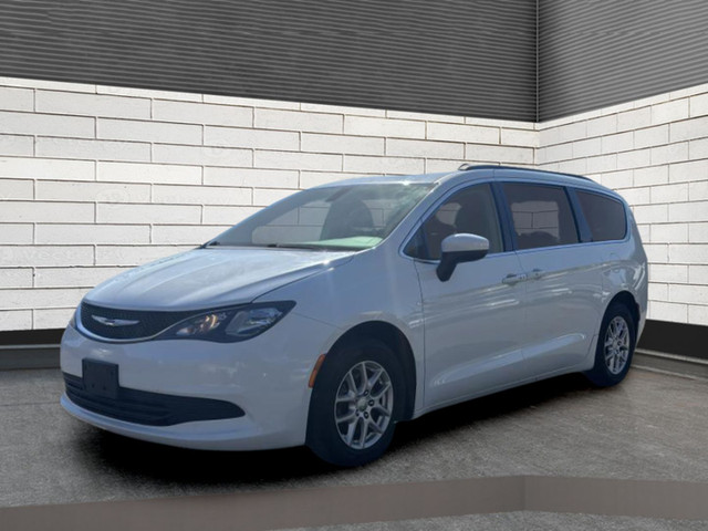 Chrysler Pacifica Touring 2019 à vendre in Cars & Trucks in Laval / North Shore