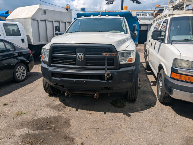 2012 Ram 4500 4WD Reg Cab 144" WB 60" CA ST in Heavy Trucks in City of Toronto - Image 2