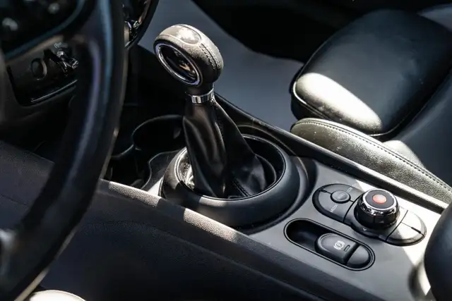 2019 Mini Clubman Cooper | LOW KM'S | ACCIDENT FREE dans Autos et camions dans Ville d’Edmonton - Image 16