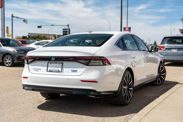 2025 Honda Accord Hybrid Touring in Cars & Trucks in Edmonton - Image 2