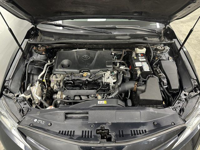 2018 Toyota Camry LE in Cars & Trucks in Dartmouth - Image 2