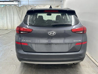 COLISEUM GREY, BLACK, CLOTH SEAT TRIM, Wheels: 18 x 7.0J Aluminum, Variable Intermittent Wipers w/He... (image 9)