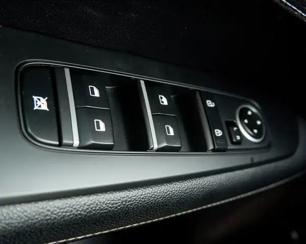 2022 Kia Forte EX | Charging Pad | Apple CarPlay | Heated Wheel in Cars & Trucks in Edmonton - Image 13