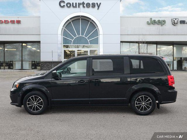 2018 Dodge Grand Caravan SXT | DVD Entertainment Group | Stow N in Cars & Trucks in Calgary - Image 3