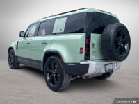 14-Way Climate Electric Memory Seats, 15 Speakers, Adaptive suspension, Air Conditioning, Alloy whee... (image 3)
