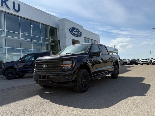 2025 Ford F-150 XLT 4WD SuperCrew 5.5' Box in Cars & Trucks in Edmonton