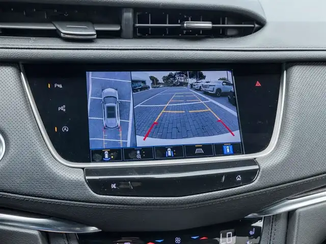 2022 Cadillac XT5 Sport AWD Pano Sunroof | Navi | 360 Backup Cam in Cars & Trucks in Oakville / Halton Region - Image 14