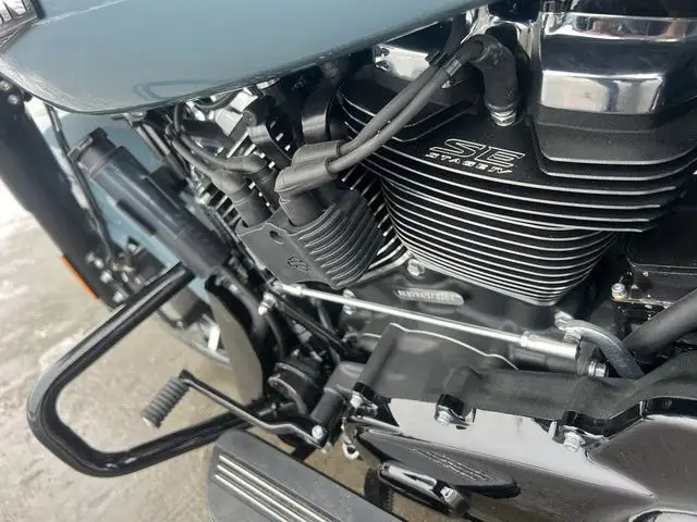 2024 Harley-Davidson FLHX - Street Glide in Sport Touring in Winnipeg - Image 12