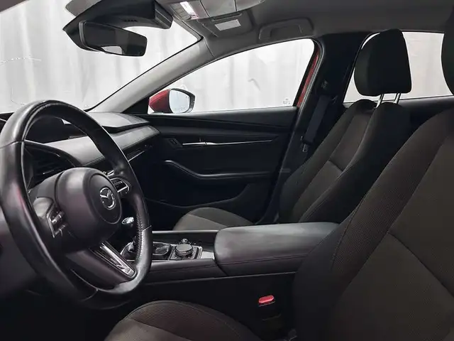 2019 Mazda Mazda3 GS - SIEGES CHAUFFANTS - VOLANT CHAUFFANT in Cars & Trucks in Québec City - Image 24