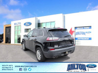 1 OWNER TRADE- V6 3.2L POWER PLANT- 9 SPEED TRANSMISSION-AWD- EXTRA OPTIONS ARE- COLD WEATHER GROUP-... (image 3)
