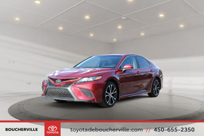 2018 Toyota Camry SE + SIEGES CHAUFFANT + TOIT OUVRANT + CUIR SE