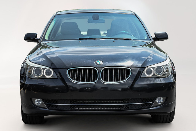 2009 BMW 5 Series 528i xDrive*Toit*Cuir*Tres propre Xdrive*Cuir* in Cars & Trucks in City of Montréal - Image 2