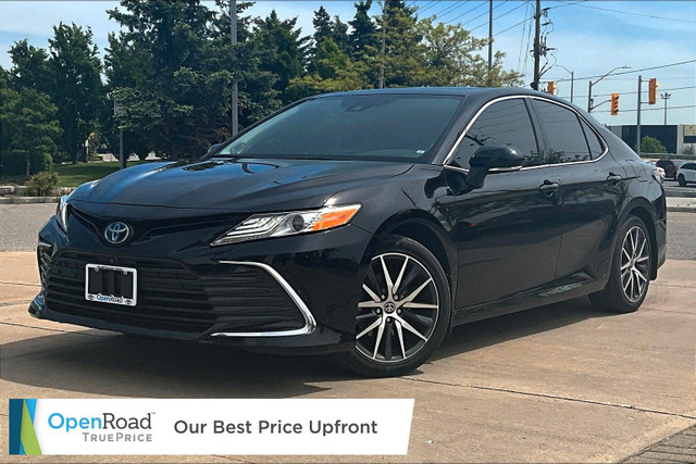 2022 Toyota Camry Hybrid XLE in Cars & Trucks in Mississauga / Peel Region