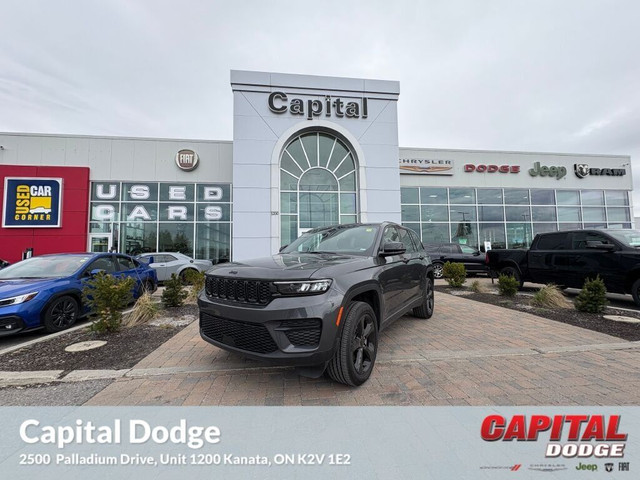 2025 Jeep Grand Cherokee Altitude in Cars & Trucks in Ottawa