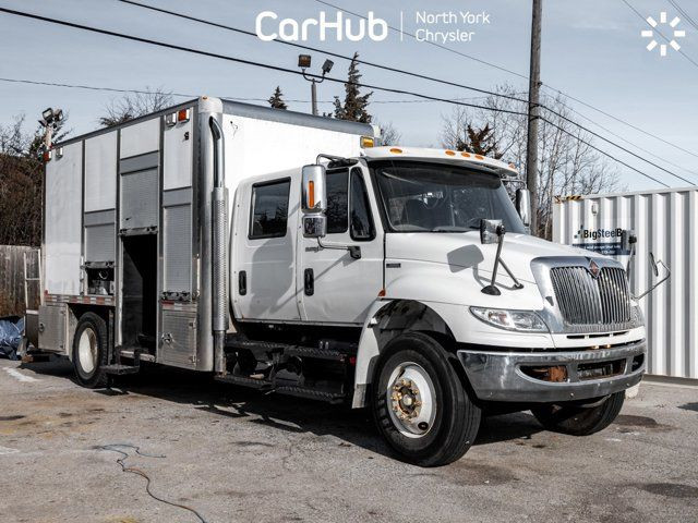 2009 International DuraStar Double Cab MaxxForce 9 Engine in Cars & Trucks in City of Toronto - Image 2